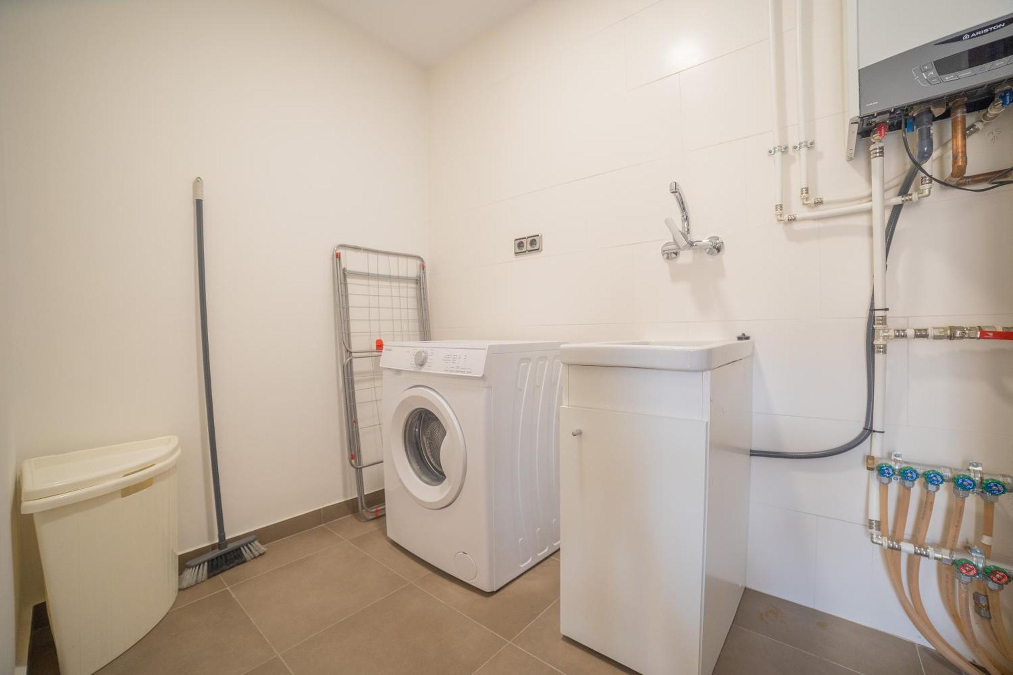 Mazi Apartments Colon Vic Dış mekan fotoğraf