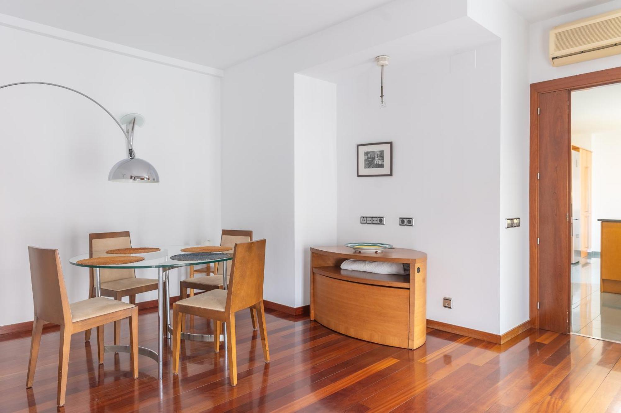 Mazi Apartments Colon Vic Dış mekan fotoğraf