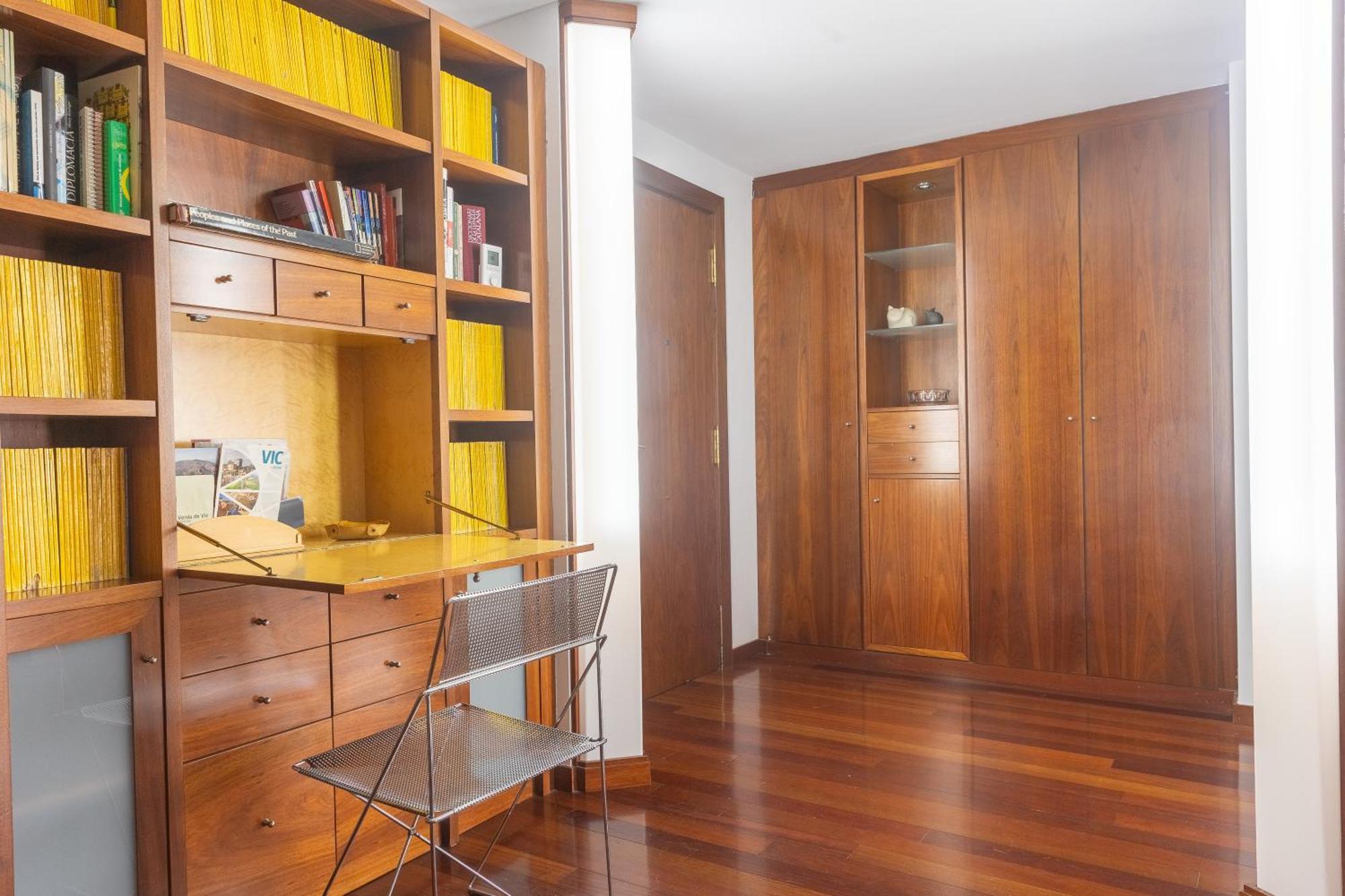 Mazi Apartments Colon Vic Dış mekan fotoğraf
