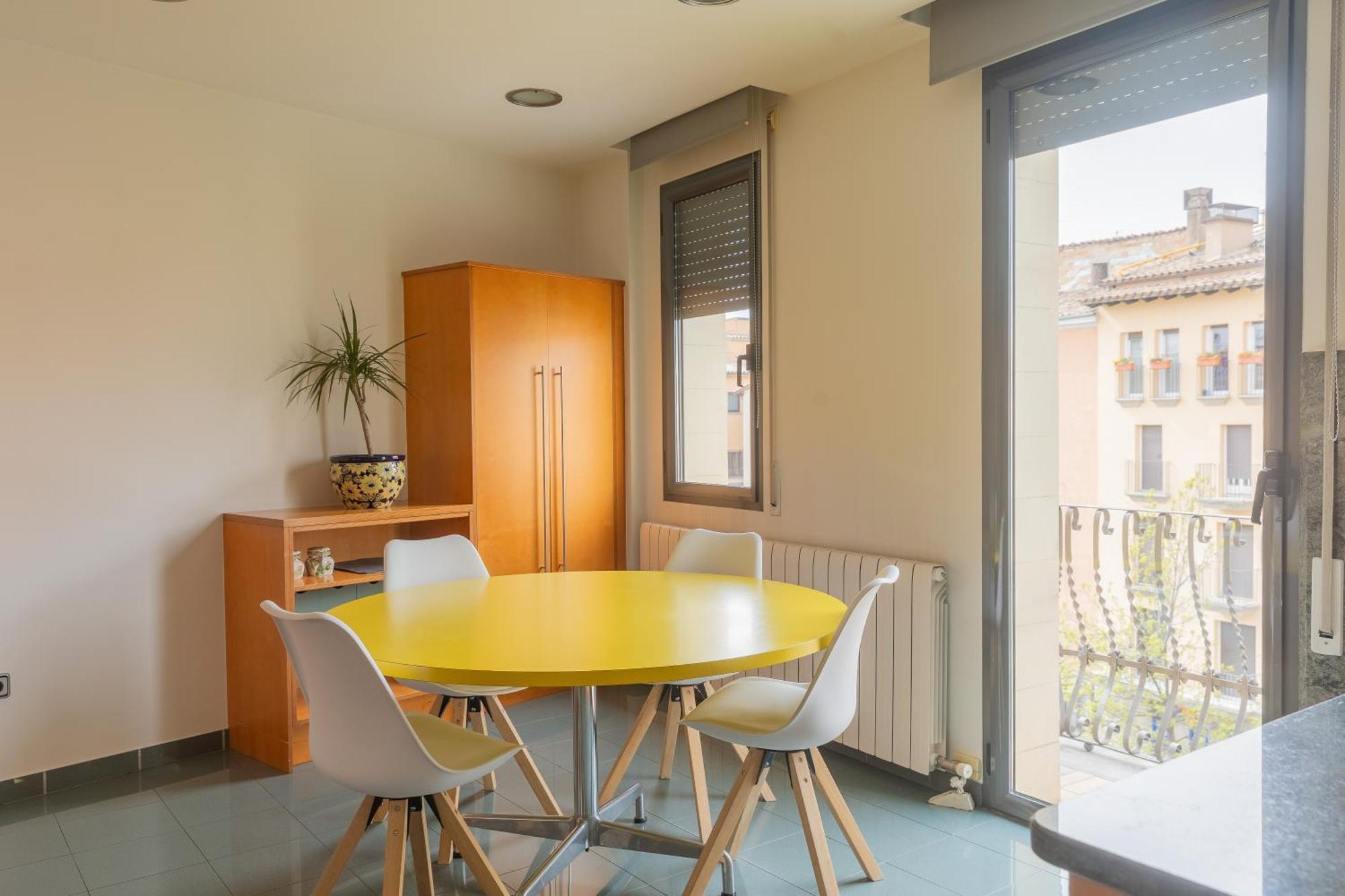 Mazi Apartments Colon Vic Dış mekan fotoğraf